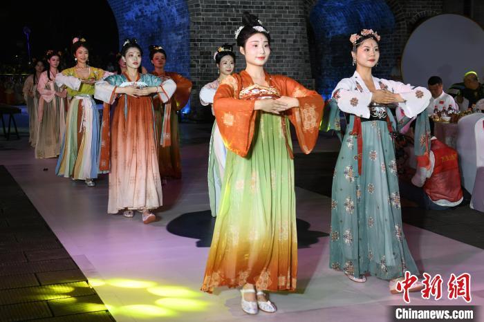 太阳城下载app送17彩金